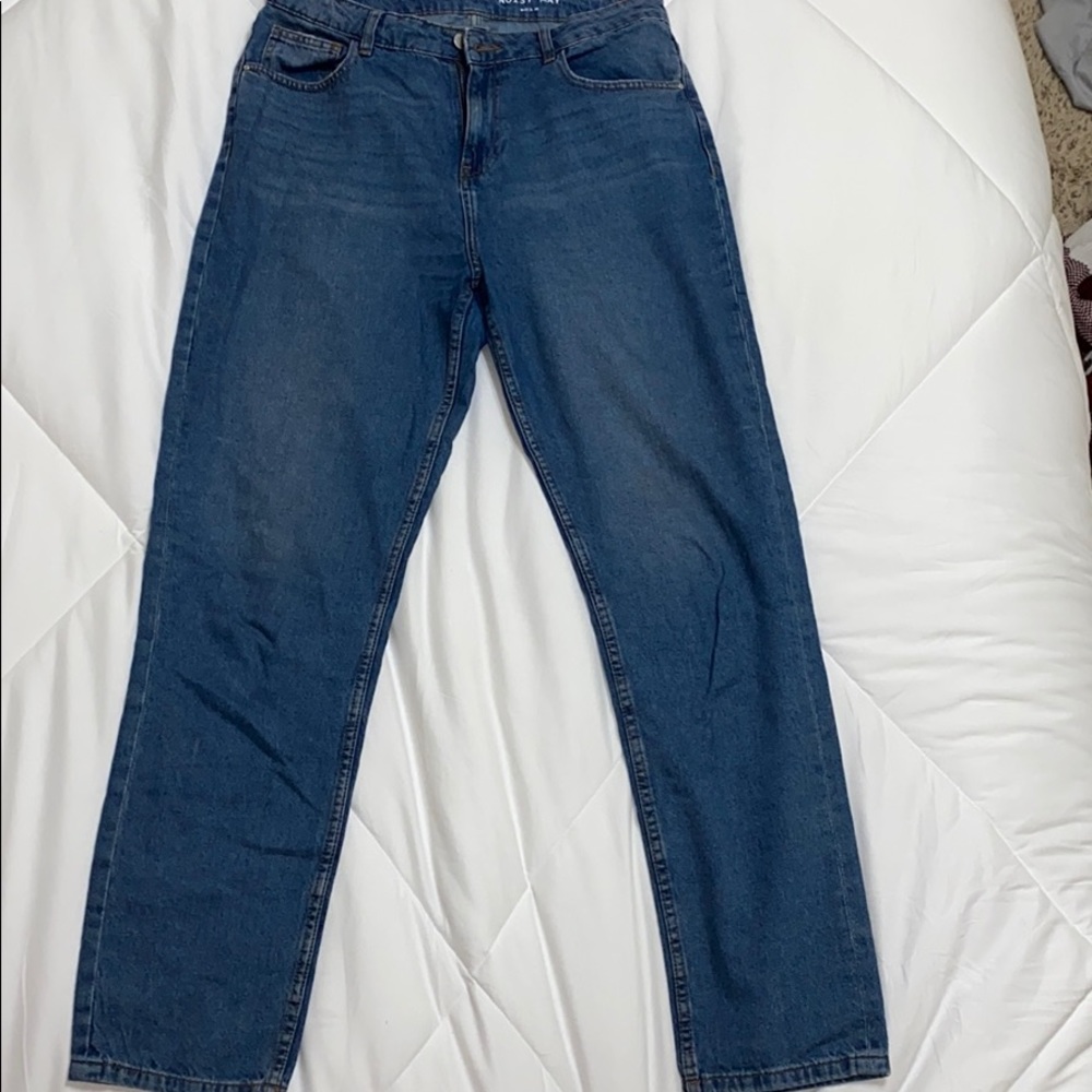 mom jeans